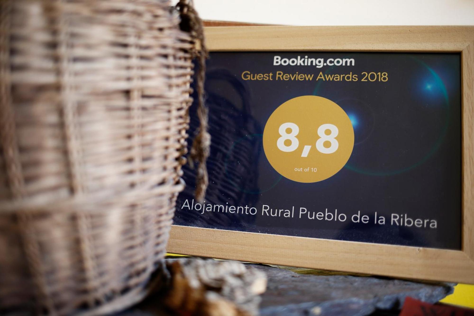 Alojamiento Rural Pueblo De La Ribera Peñafiel Δωμάτιο φωτογραφία