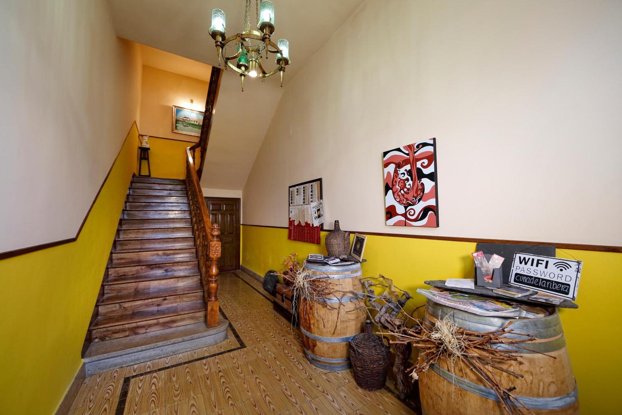 Alojamiento Rural Pueblo De La Ribera Peñafiel Δωμάτιο φωτογραφία