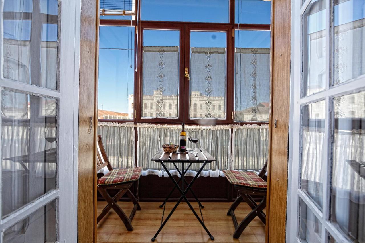 Alojamiento Rural Pueblo De La Ribera Peñafiel Εξωτερικό φωτογραφία